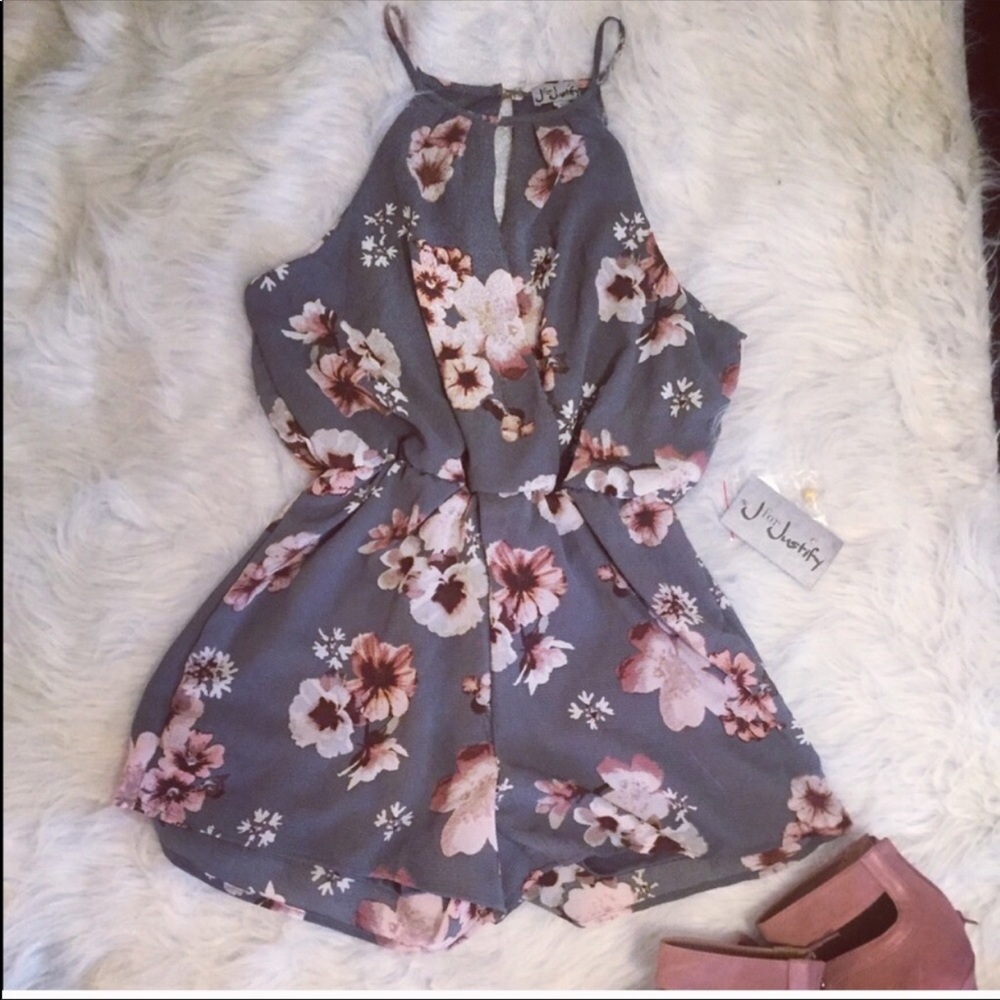 FLOWER PRINT ROMPER
